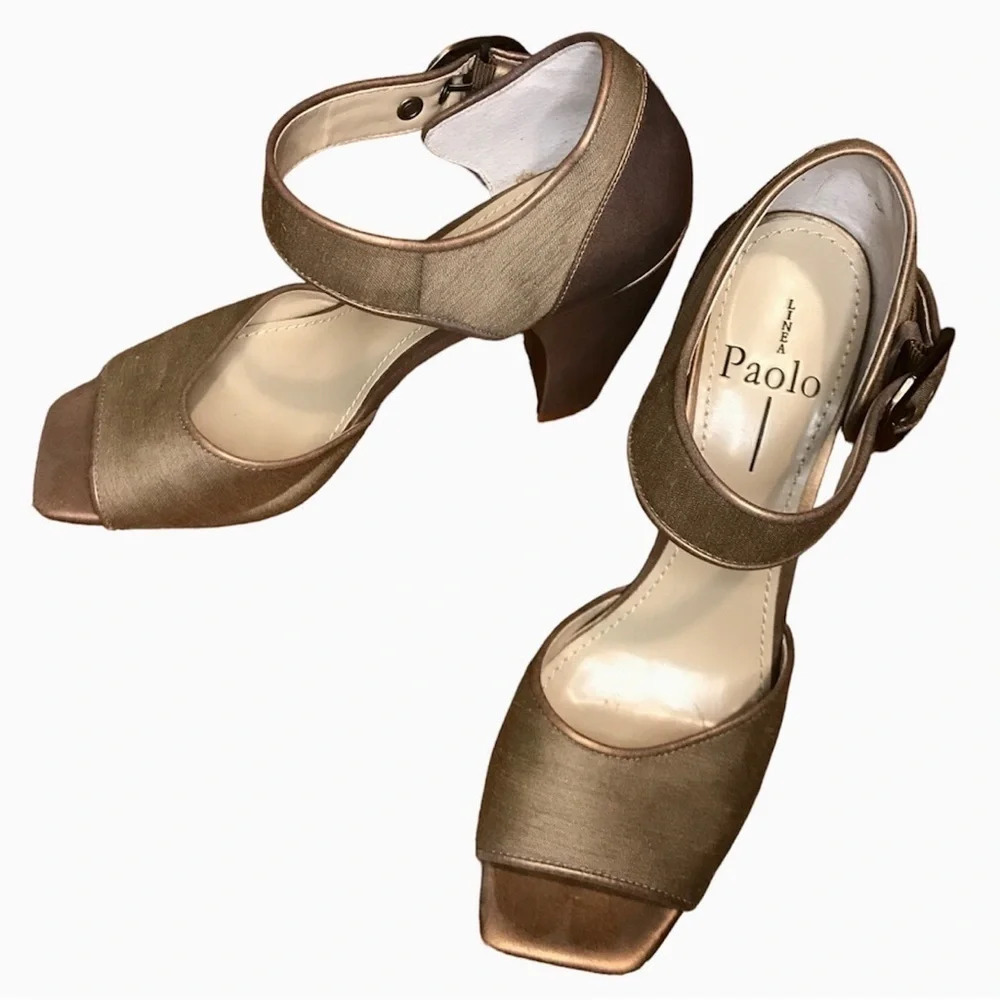 Linea Paolo Bronze Metallic Satin Block Heel Sandals - Size 8 - Picture 3 of 9